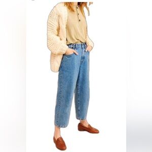 NWT Super Cute! Edwin Maiia Wide Leg Retro Cropped Medium Wash One Way Trouser